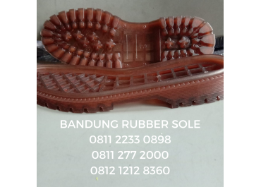 Menerima Pemesanan Outsole Dengan Desain Custom Brand Sendiri: Langkah Menuju Keunikan dan Kualitas